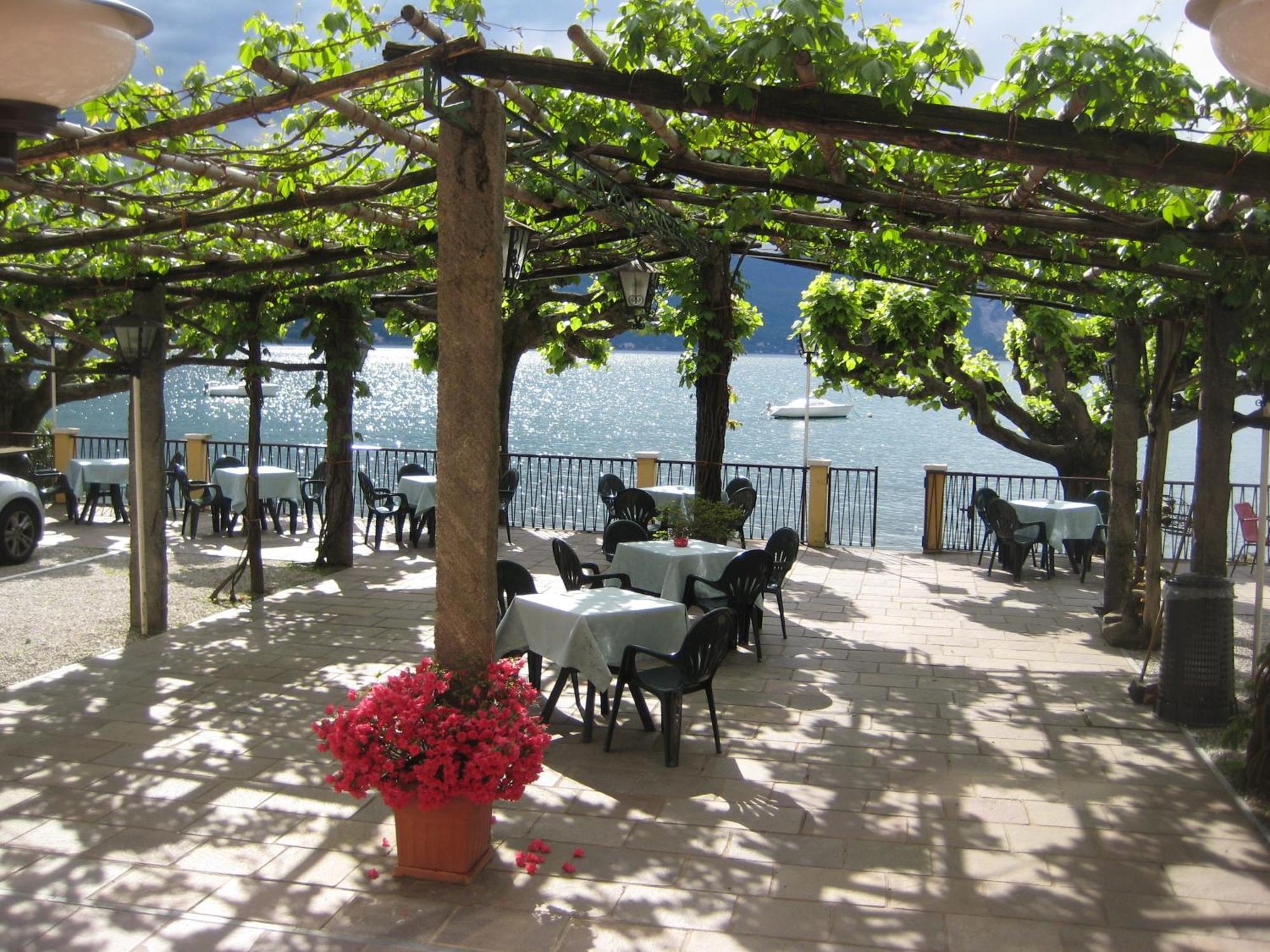 Hotel Riva 3*
