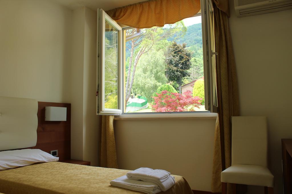 Riva Hotel 3*